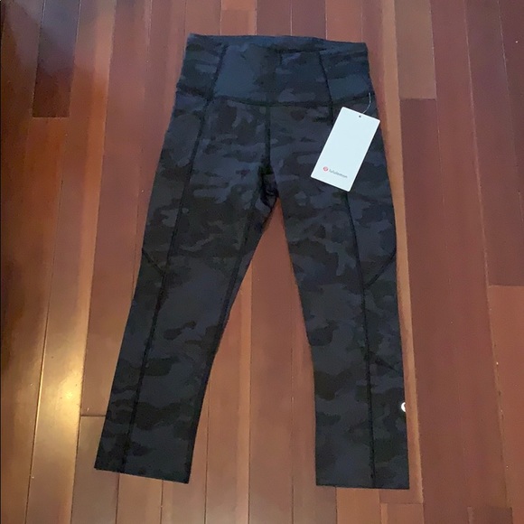 NWT Lululemon 🍋 Fast and Free HR Crop 19” size 4 - Picture 4 of 6